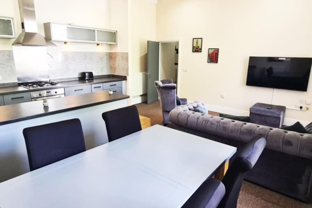 Luxury 2 Bed 2 Bath Suite 普雷斯顿 外观 照片
