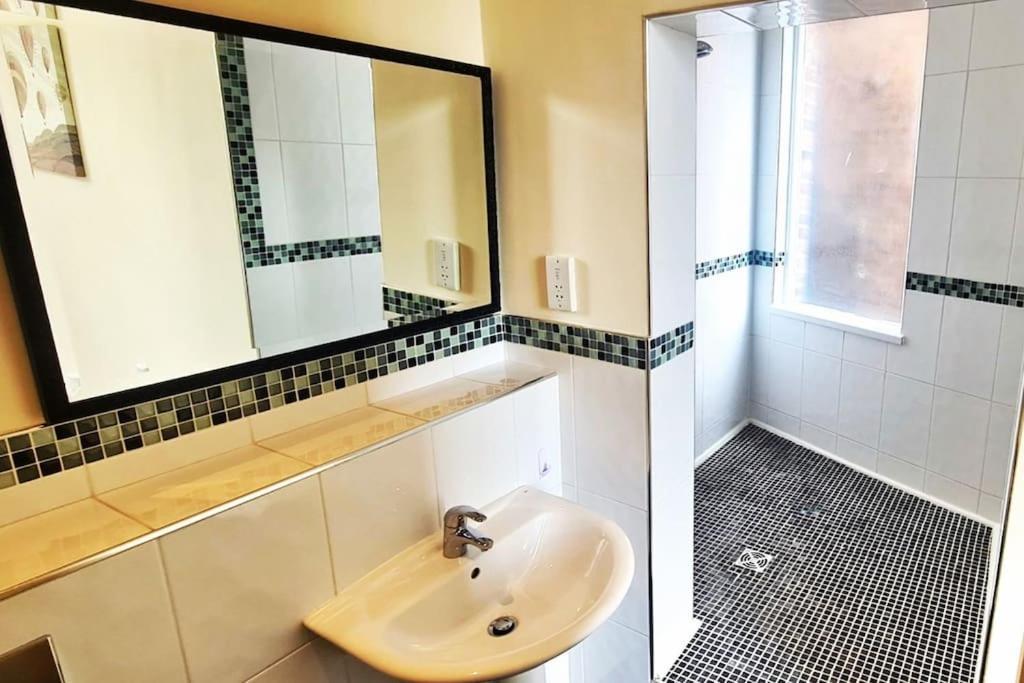 Luxury 2 Bed 2 Bath Suite 普雷斯顿 外观 照片